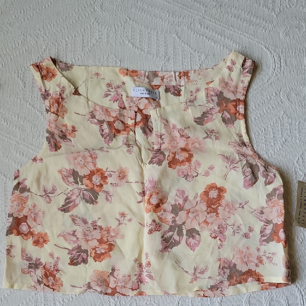 Flynn Skye Floral Blouse - Cream and Pink